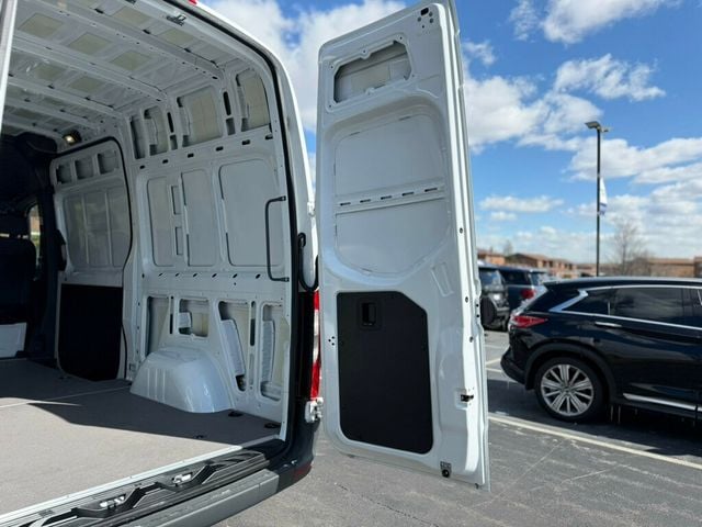 2025 Mercedes-Benz Sprinter Cargo Van 2500 Standard Roof I4 Diesel 144" RWD - 22987931 - 6
