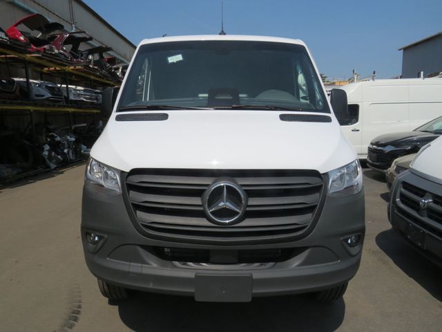 2025 Mercedes-Benz Sprinter Cargo Van 2500 Standard Roof I4 Diesel HO 144" AWD(clear title) - 22898674 - 1