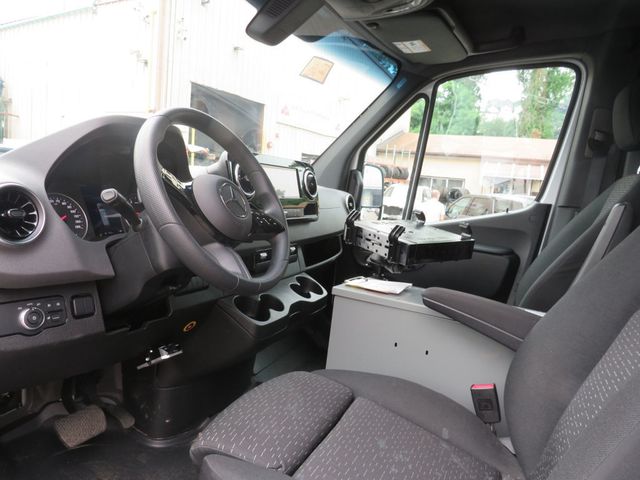 2025 Mercedes-Benz Sprinter Cargo Van 2500 Standard Roof I4 Diesel HO 144" AWD (Clear Title) - 23054199 - 9