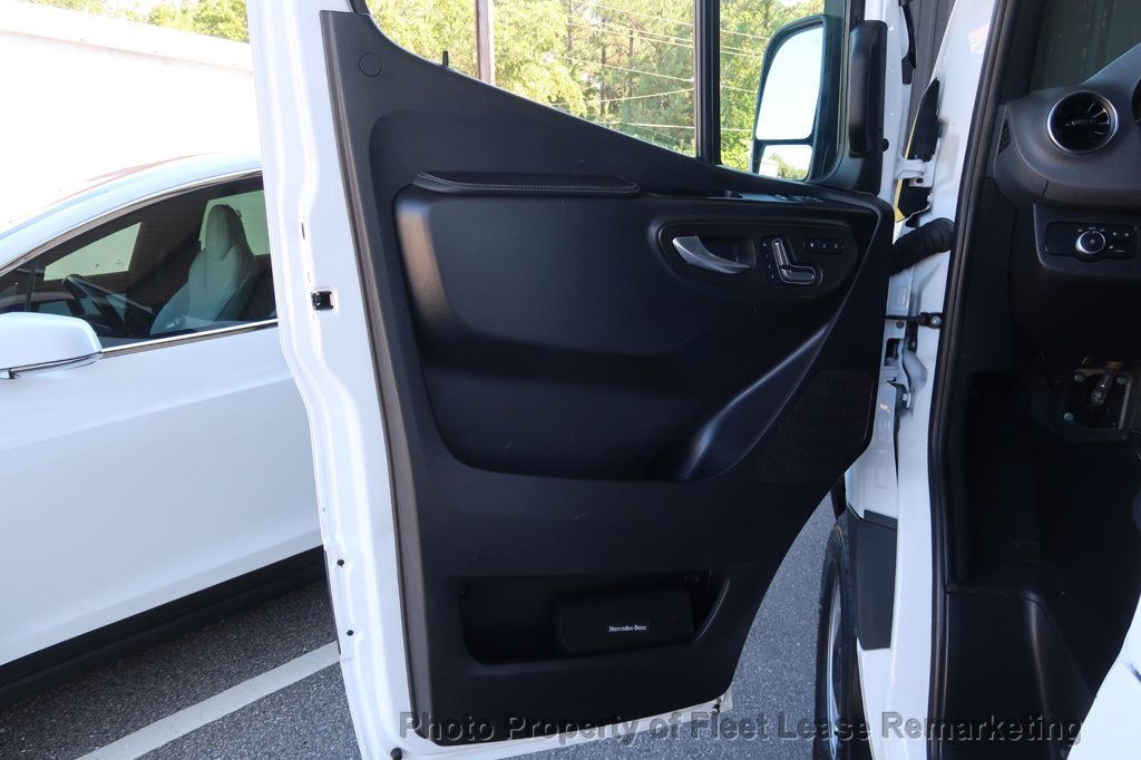 2025 Mercedes-Benz Sprinter Cargo Van Sprinter 2500 AWD Cargo Ladder Rack - 23097892 - 12