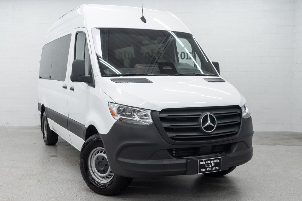 Mercedes-Benz Sprinter photo 31