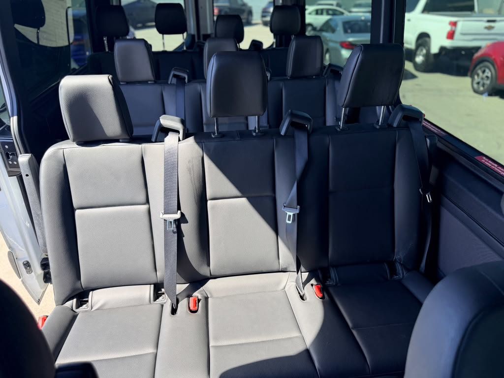 Mercedes-Benz Sprinter photo 7