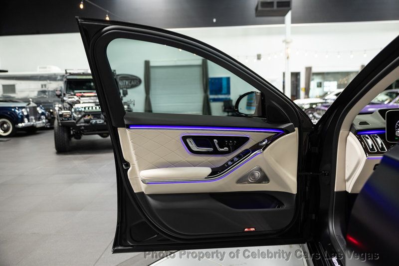 2025 Mercedes-Benz S-Class 20"Amg wheels, Night black Magno factory Matte paint, AMG line,  - 22882317 - 25