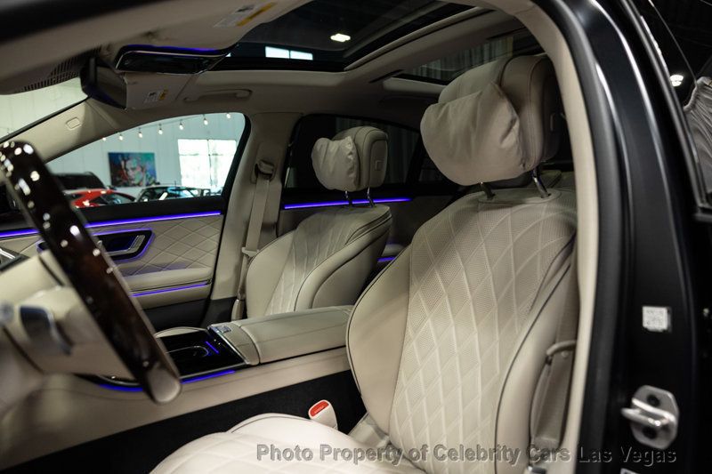 2025 Mercedes-Benz S-Class 20"Amg wheels, Night black Magno factory Matte paint, AMG line,  - 22882317 - 3