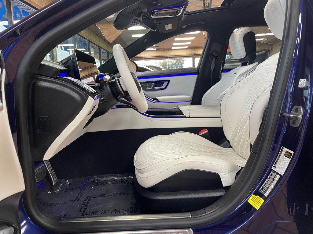 2025 Mercedes-Benz S-Class AMG S 63 E 4MATIC Sedan - 23100087 - 19