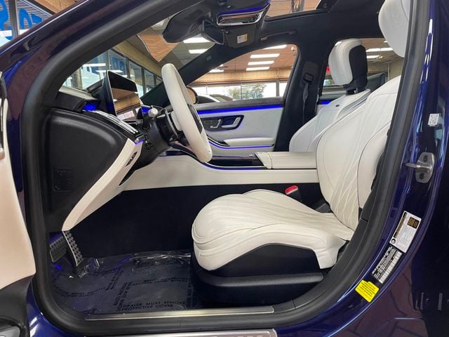 2025 Mercedes-Benz S-Class AMG S 63 E 4MATIC Sedan - 23100087 - 19