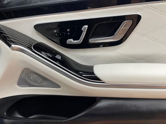 2025 Mercedes-Benz S-Class AMG S 63 E 4MATIC Sedan - 23100087 - 32