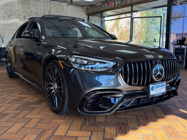 2025 Mercedes-Benz S-Class AMG S 63 E 4MATIC Sedan - 23100932 - 9