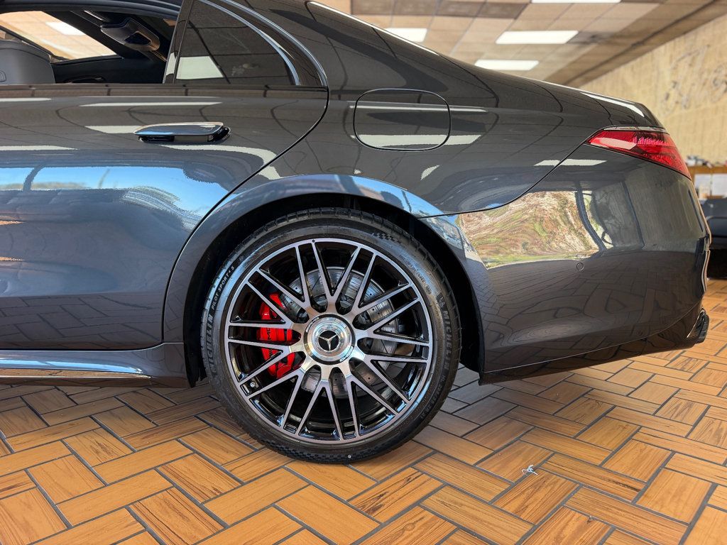 2025 Mercedes-Benz S-Class AMG S 63 E 4MATIC Sedan - 23100932 - 12