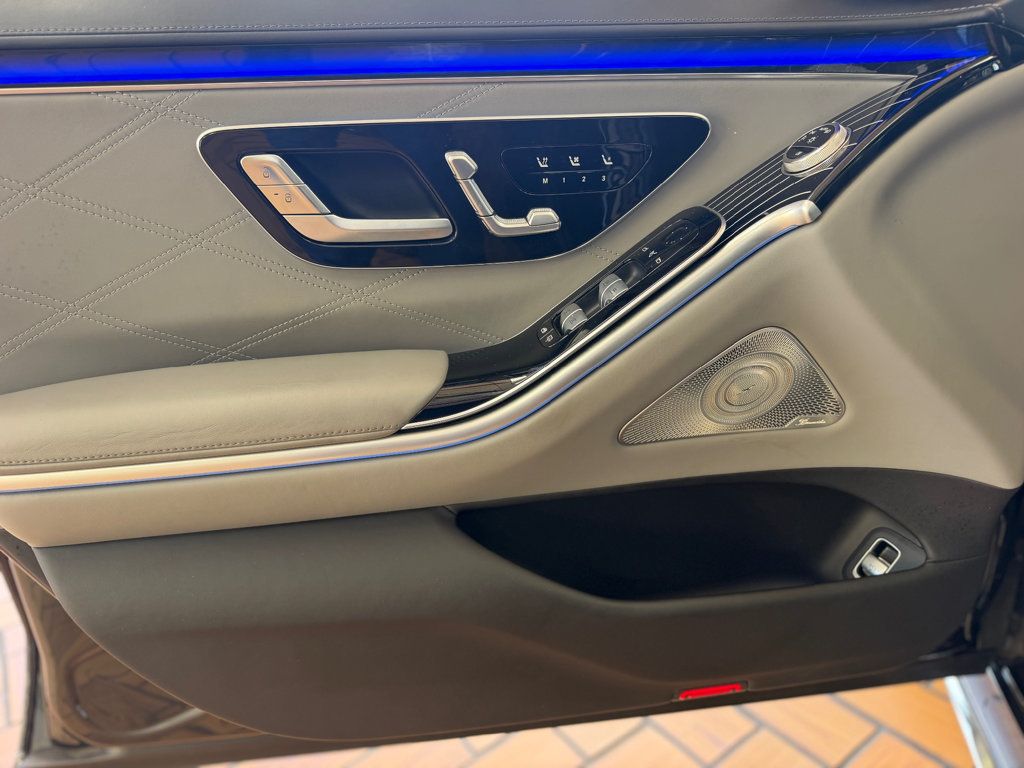 2025 Mercedes-Benz S-Class AMG S 63 E 4MATIC Sedan - 23100932 - 15