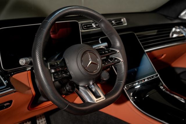 2025 Mercedes-Benz S-Class AMG S 63 E 4MATIC Sedan - 23100368 - 10