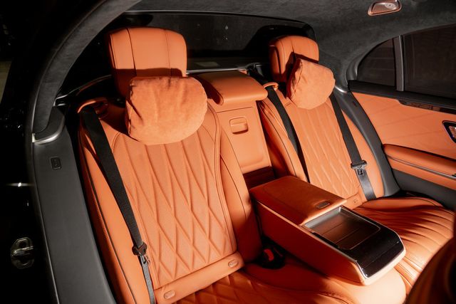 2025 Mercedes-Benz S-Class AMG S 63 E 4MATIC Sedan - 23100368 - 30