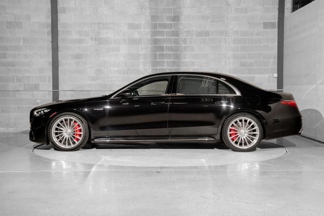 2025 Mercedes-Benz S-Class AMG S 63 E 4MATIC Sedan - 23100368 - 3
