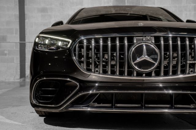 2025 Mercedes-Benz S-Class AMG S 63 E 4MATIC Sedan - 23100368 - 44