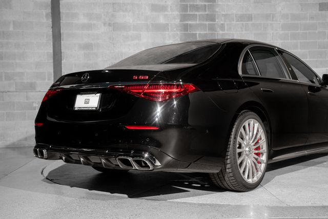 2025 Mercedes-Benz S-Class AMG S 63 E 4MATIC Sedan - 23100368 - 47