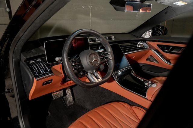 2025 Mercedes-Benz S-Class AMG S 63 E 4MATIC Sedan - 23100368 - 8