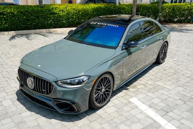2025 Mercedes-Benz S-Class AMG S 63 E 4MATIC Sedan - 23043330 - 9
