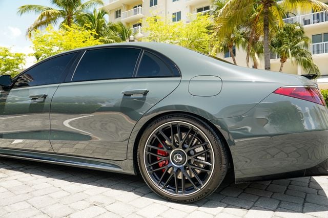 2025 Mercedes-Benz S-Class AMG S 63 E 4MATIC Sedan - 23043330 - 17