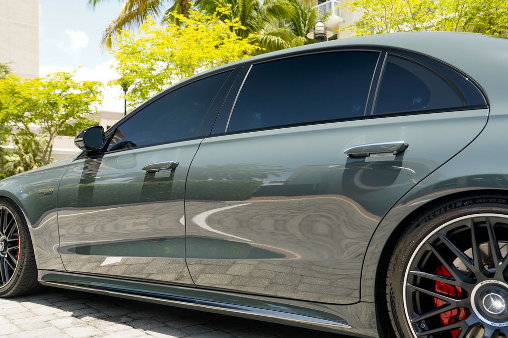 2025 Mercedes-Benz S-Class AMG S 63 E 4MATIC Sedan - 23043330 - 18