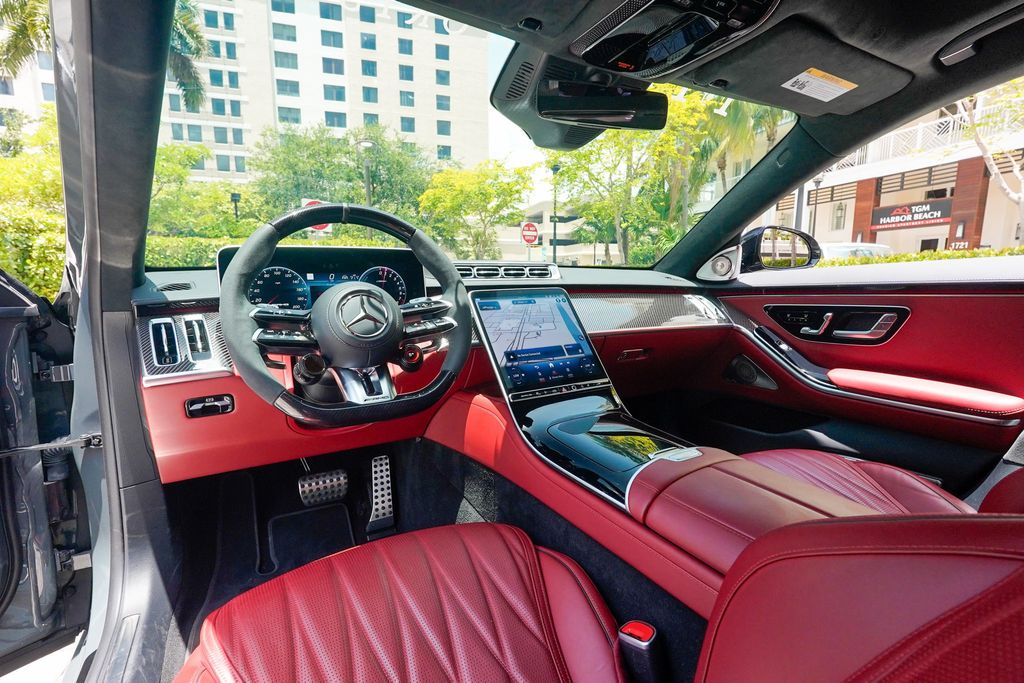 2025 Mercedes-Benz S-Class AMG S 63 E 4MATIC Sedan - 23043330 - 2