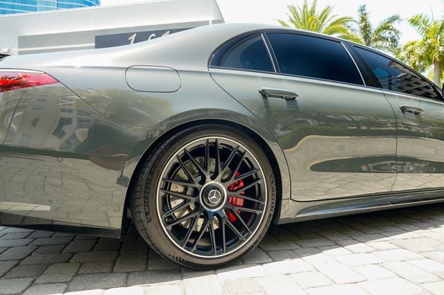 2025 Mercedes-Benz S-Class AMG S 63 E 4MATIC Sedan - 23043330 - 29