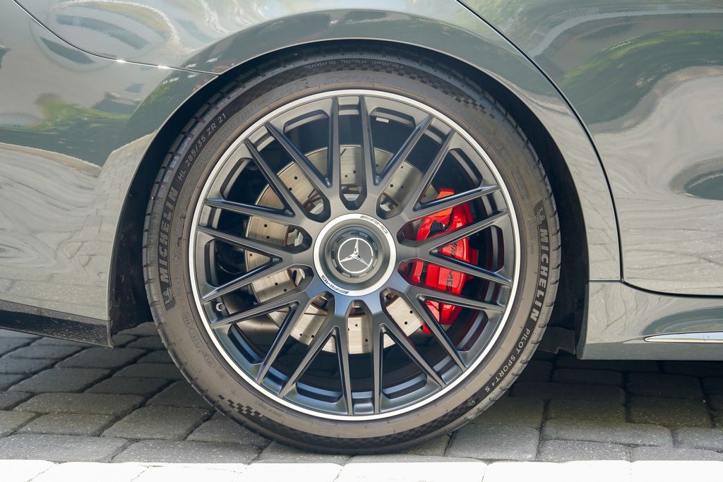 2025 Mercedes-Benz S-Class AMG S 63 E 4MATIC Sedan - 23043330 - 31