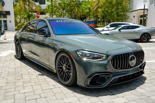2025 Mercedes-Benz S-Class AMG S 63 E 4MATIC Sedan - 23043330 - 37
