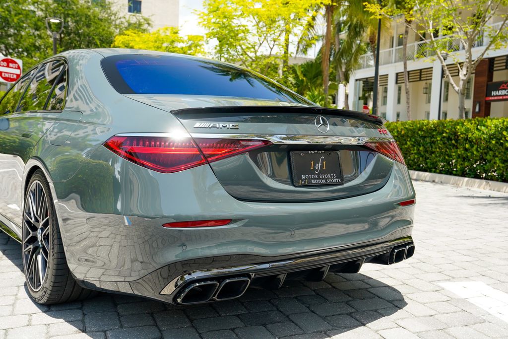2025 Mercedes-Benz S-Class AMG S 63 E 4MATIC Sedan - 23043330 - 45