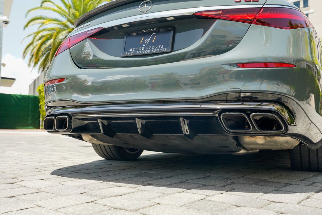 2025 Mercedes-Benz S-Class AMG S 63 E 4MATIC Sedan - 23043330 - 46
