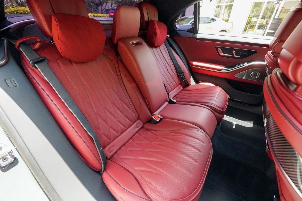 2025 Mercedes-Benz S-Class AMG S 63 E 4MATIC Sedan - 23043330 - 93