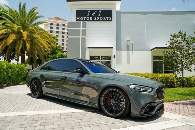 2025 Mercedes-Benz S-Class AMG S 63 E 4MATIC Sedan - 23043330 - 98