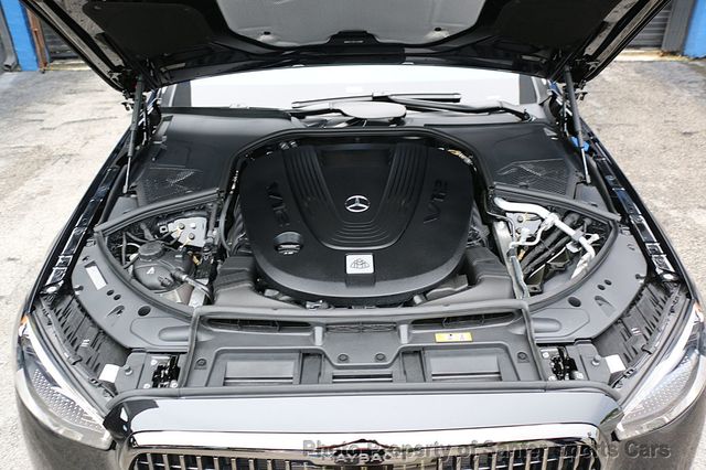 2025 Mercedes-Benz S-Class Maybach S 680 4MATIC Sedan - 23044439 - 13
