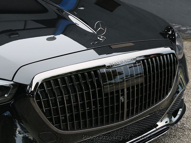 2025 Mercedes-Benz S-Class Maybach S 680 4MATIC Sedan - 23044439 - 7