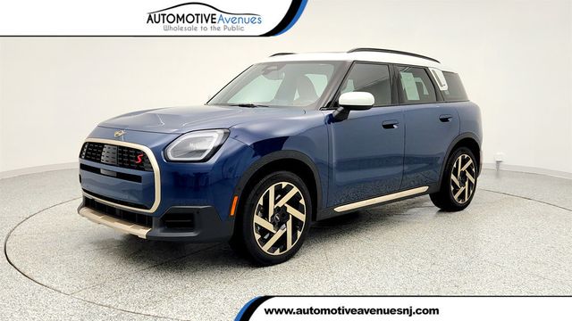 2025 MINI Cooper Countryman S ALL4, Favoured Style with Power Front Seats & 19'' Wheels - 22966703 - 0
