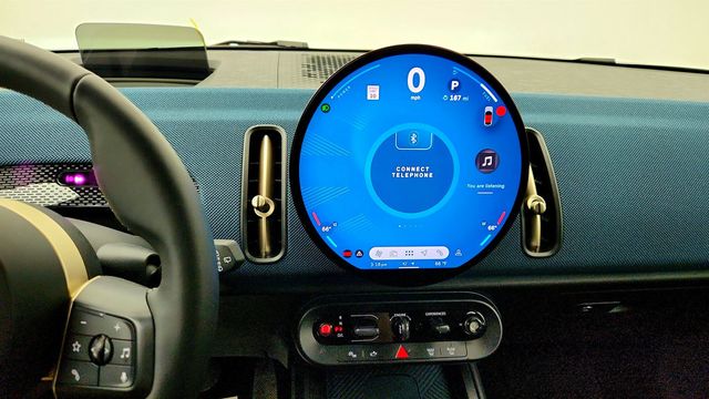 2025 MINI Cooper Countryman S ALL4, Iconic w/ Comfort Package Max & 19'' Wheels - 23012568 - 16