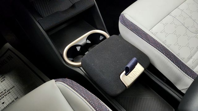 2025 MINI Cooper Countryman SE ALL4, Signature Plus - 22952581 - 14