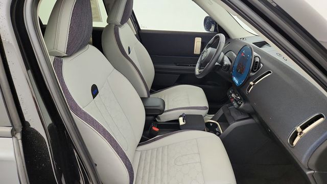 2025 MINI Cooper Countryman SE ALL4, Signature Plus - 22952581 - 24