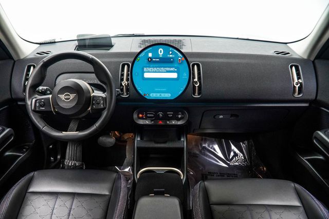 2025 MINI Countryman