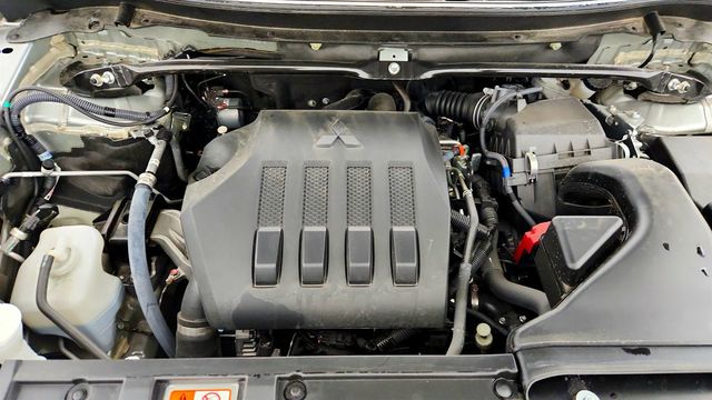 2025 Mitsubishi Eclipse Cross Black Edition S-AWC - 23068314 - 23