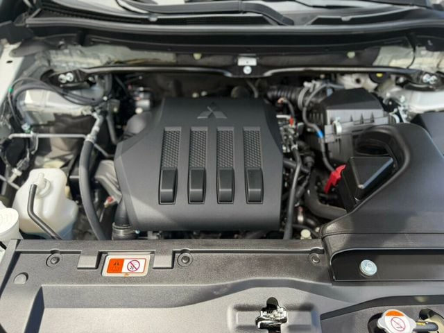 2025 Mitsubishi Eclipse Cross LE S-AWC - 23036033 - 10