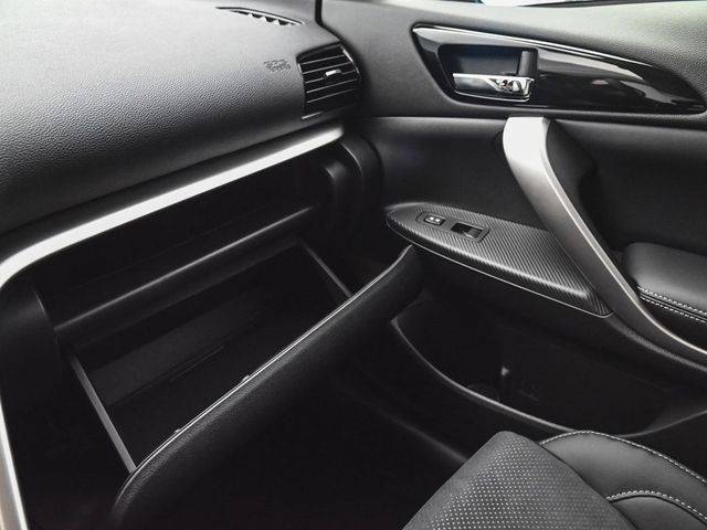 2025 Mitsubishi Eclipse Cross SE - 22875521 - 16