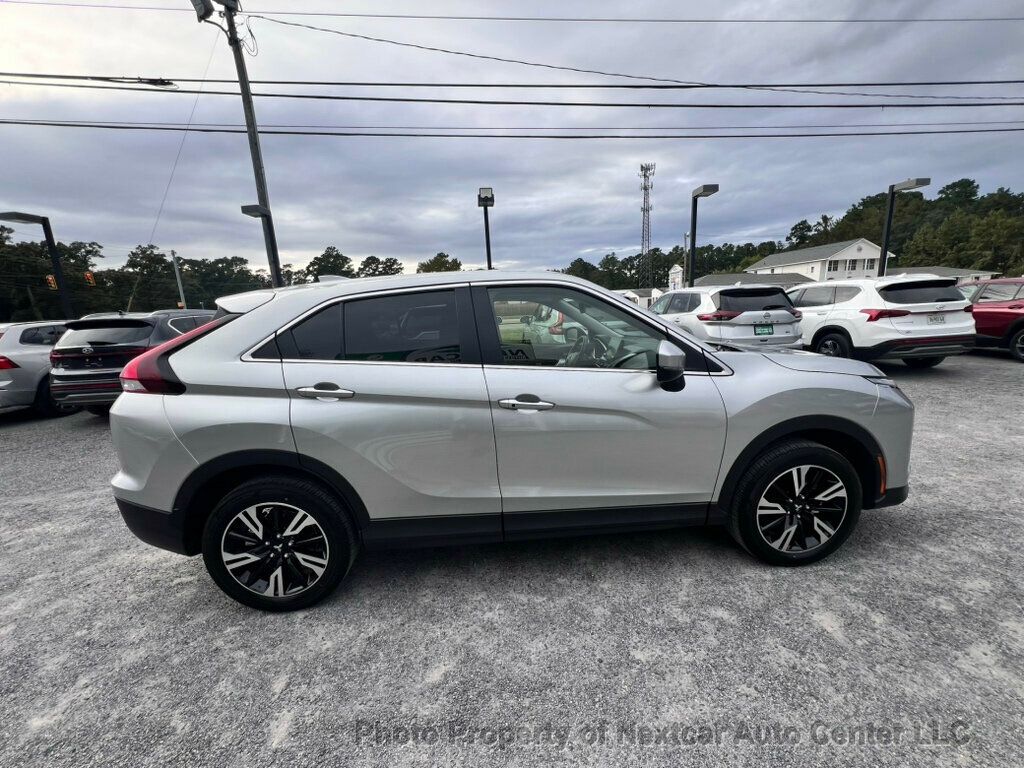 2025 Mitsubishi Eclipse Cross SE photo 6