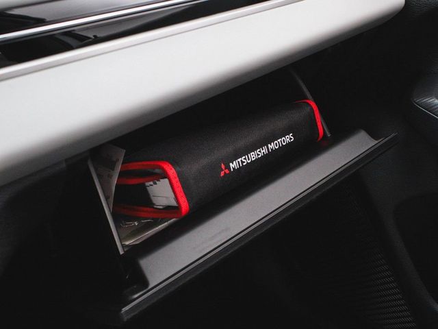 2025 Mitsubishi Outlander SE - 23007334 - 15