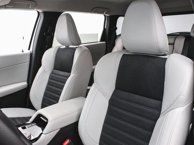 2025 Mitsubishi Outlander SE - 23007334 - 31