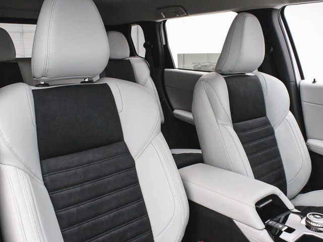 2025 Mitsubishi Outlander SE - 23007334 - 42