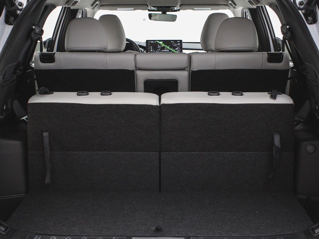 2025 Mitsubishi Outlander SE - 22920414 - 44