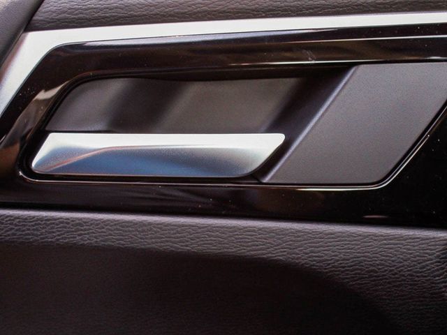 2025 Mitsubishi Outlander SE - 23077673 - 9