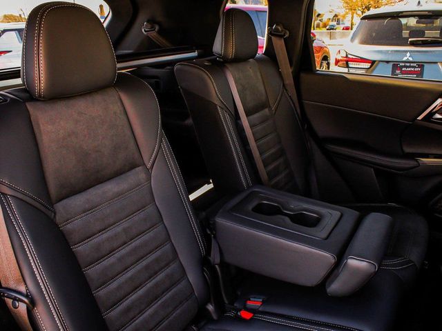 2025 Mitsubishi Outlander SE - 23077673 - 36