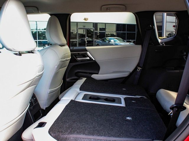 2025 Mitsubishi Outlander SE - 23077768 - 34