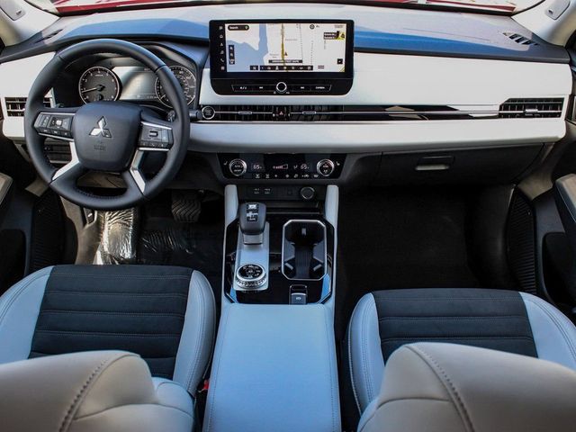 2025 Mitsubishi Outlander SE - 23077768 - 36